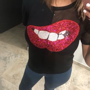 Beautiful 🔥Red lips 👄 black camisole